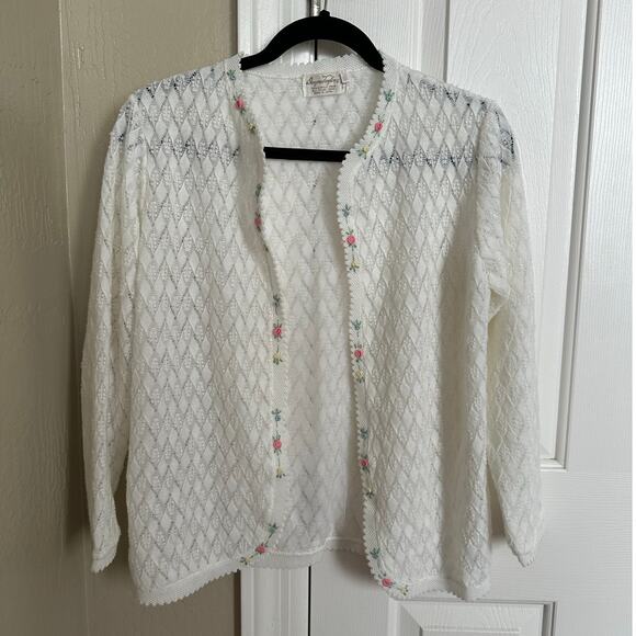 Vintage 60s 70s Dayne Taylor Cardigan Sweater White Floral Embroidered Japan - Picture 1 of 5